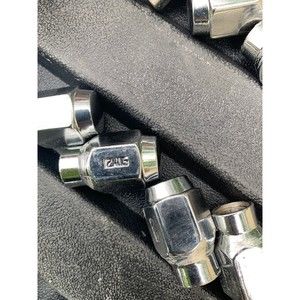 Chrome Closed Ended Extended Thread Lugnuts